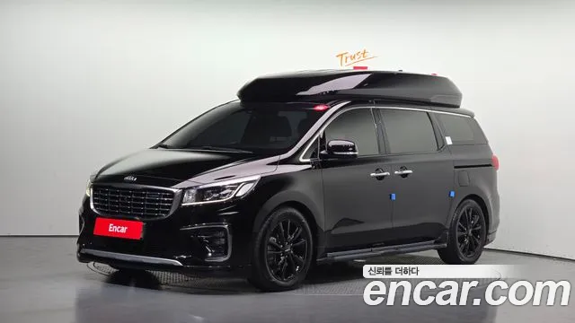 Kia Carnival — экстерьер