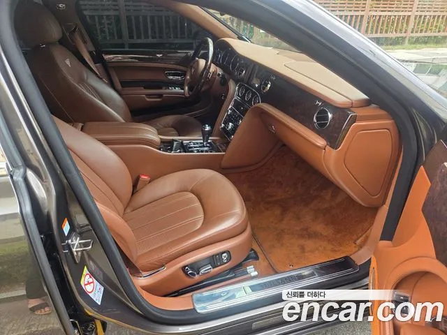 Bentley Mulsanne — интерьер