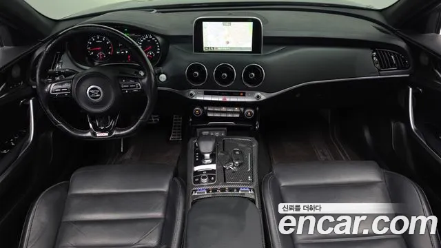 Kia Stinger — интерьер
