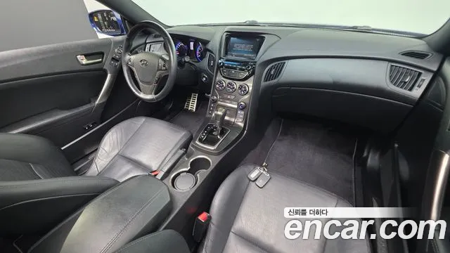 Hyundai Genesis — интерьер