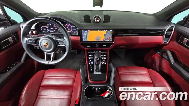 Porsche Cayenne — интерьер