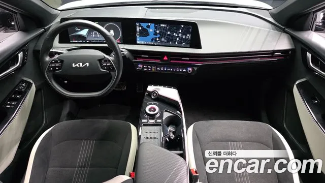 Kia EV6 — интерьер