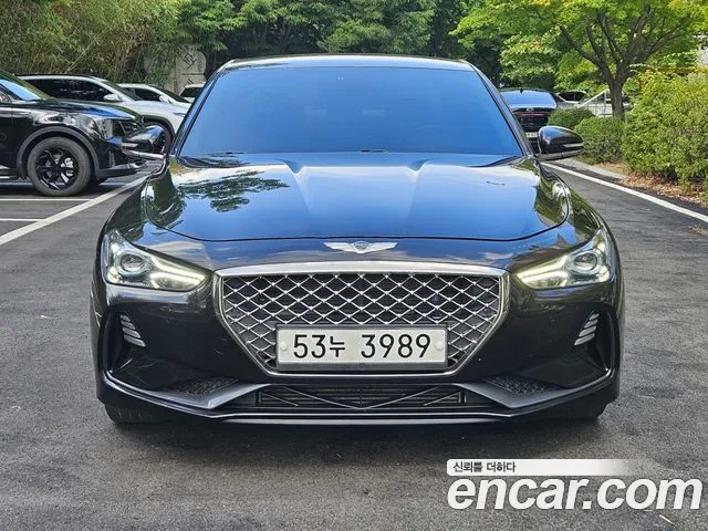 Genesis G70