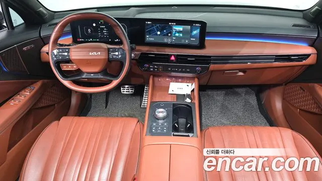 Kia K8 — интерьер