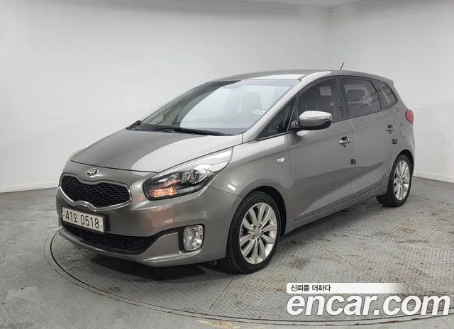 Kia Carens