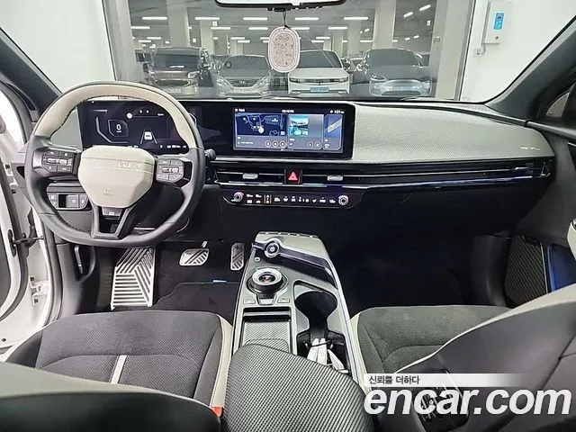 Kia EV6 — интерьер