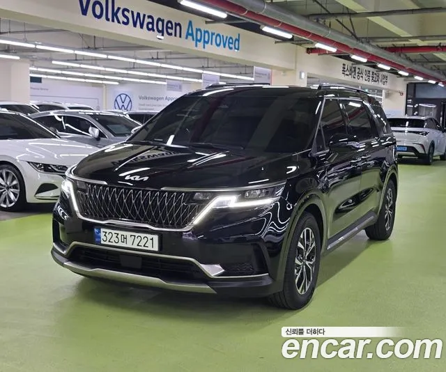 Kia Carnival — экстерьер