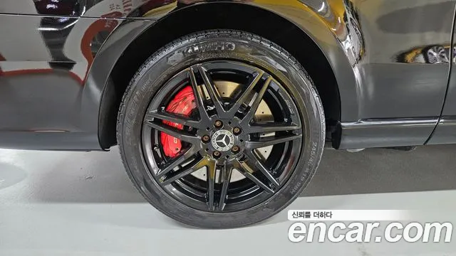 Mercedes-Benz V-класс — интерьер