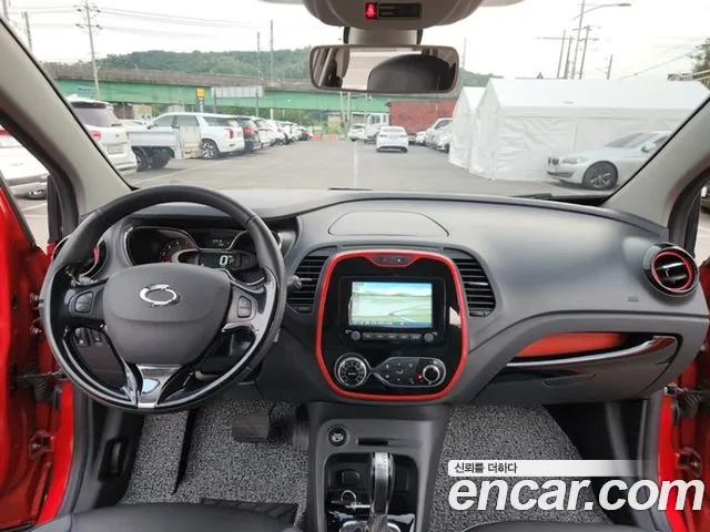 Renault Korea QM3 — интерьер