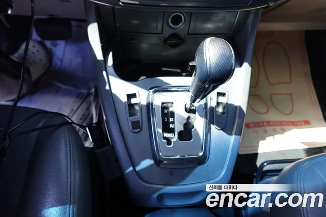 KG Mobility Korando — интерьер