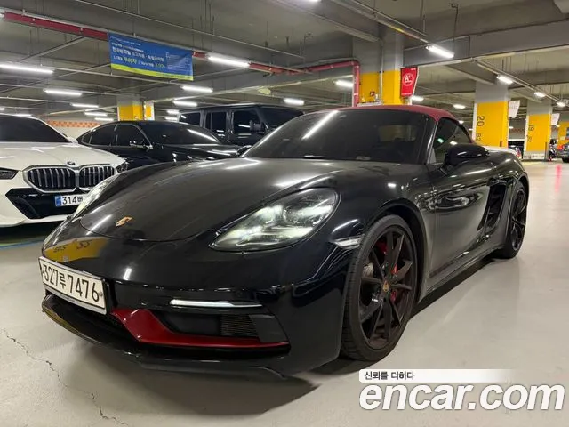 Porsche 718