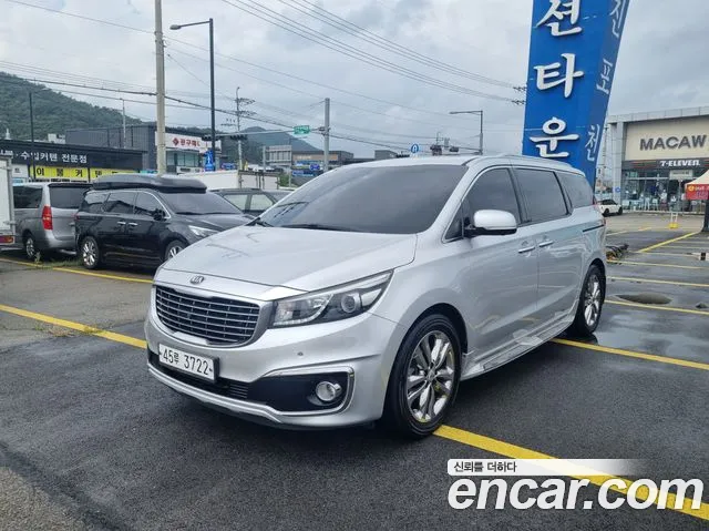 Kia Carnival — экстерьер