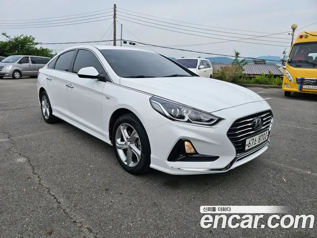 Hyundai Sonata — интерьер