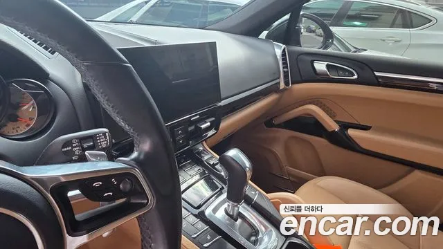 Porsche Cayenne — интерьер