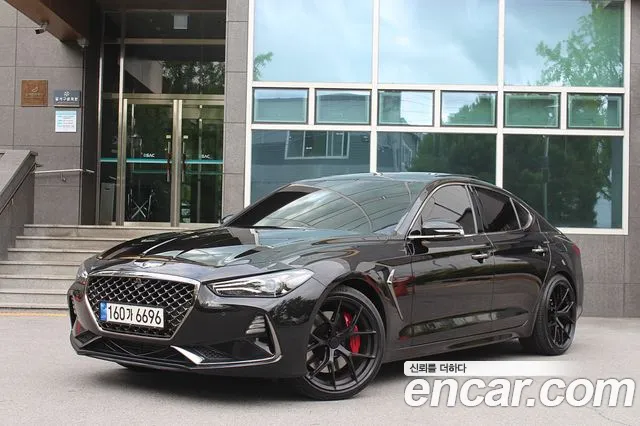 Genesis G70