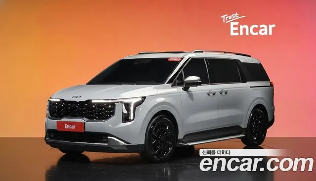 Kia Carnival — экстерьер