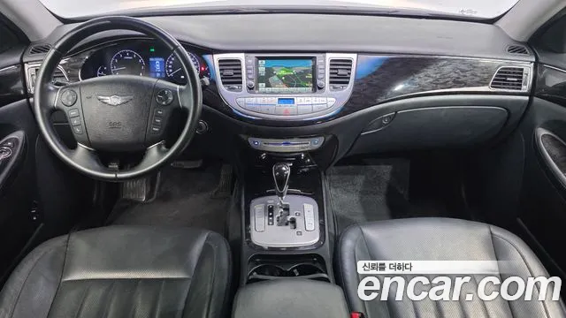 Hyundai Genesis — интерьер