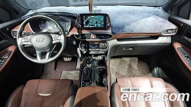 Hyundai Santa Fe — интерьер