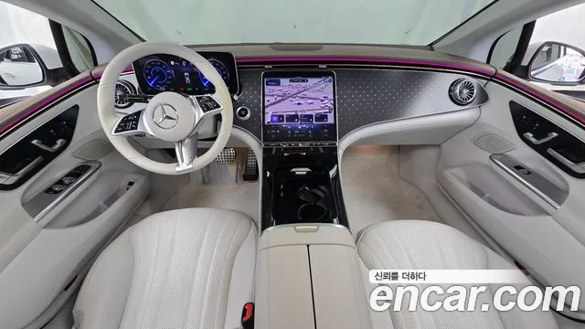 Mercedes-Benz EQE — интерьер