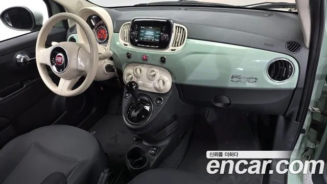 Fiat 500 — интерьер