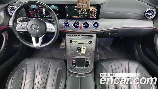 Mercedes-Benz CLS-класс — интерьер