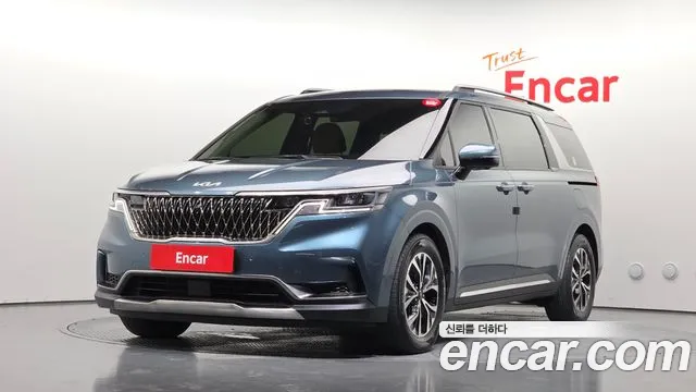 Kia Carnival — экстерьер