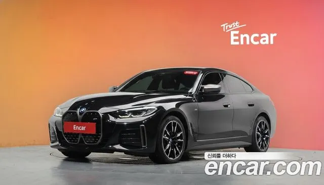 BMW i4 — экстерьер