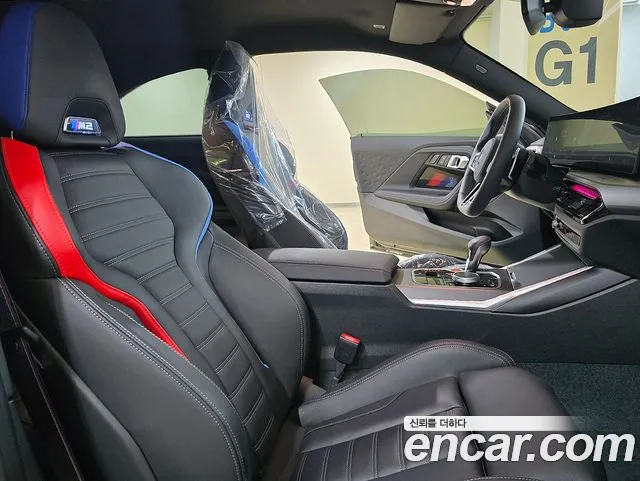 BMW M2 — интерьер
