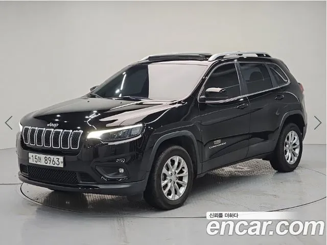 Jeep Cherokee — экстерьер