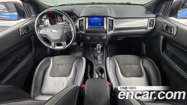 Ford Ranger — интерьер