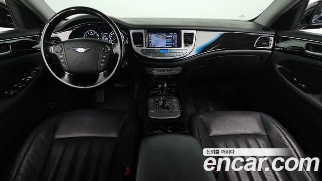 Hyundai Genesis — интерьер