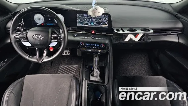 Hyundai Elantra — интерьер