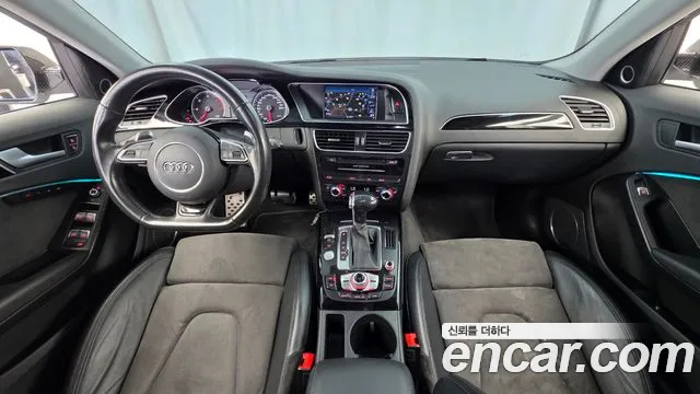 Audi A4 — интерьер