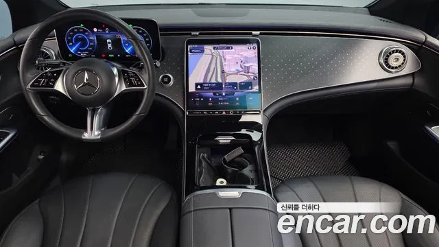 Mercedes-Benz EQE — интерьер