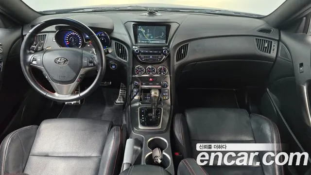 Hyundai Genesis — интерьер