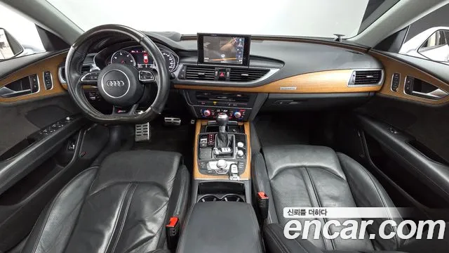 Audi A7 — интерьер