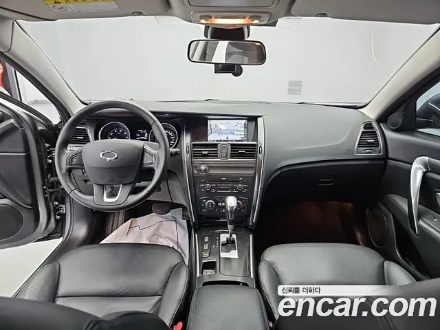 Renault Korea SM7 — интерьер