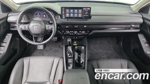 Honda Accord — интерьер