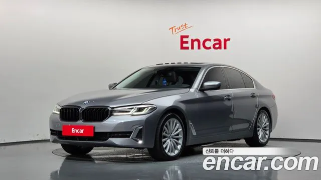 BMW 5 серия — экстерьер