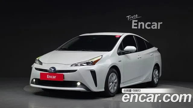 Toyota Prius — экстерьер