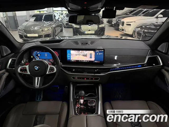 BMW X5M — интерьер