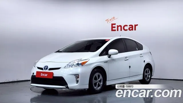 Toyota Prius — экстерьер