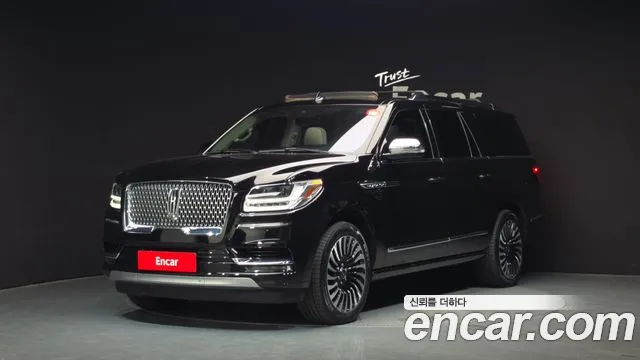 Lincoln Navigator — экстерьер