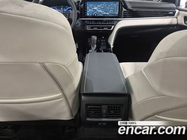 Toyota Camry — интерьер