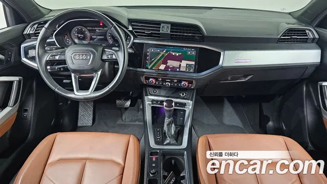 Audi Q3 — интерьер