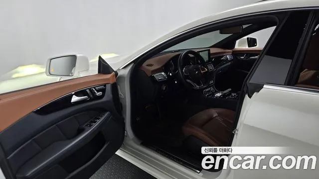 Mercedes-Benz CLS-класс — экстерьер