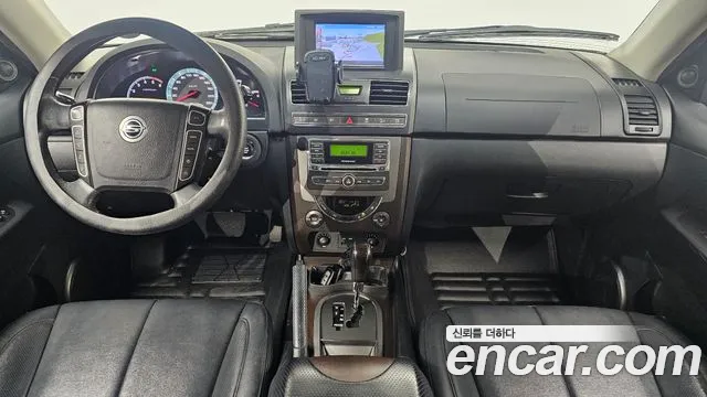 KG Mobility Rexton — интерьер