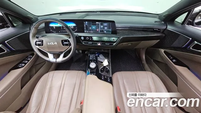 Kia K8 — интерьер