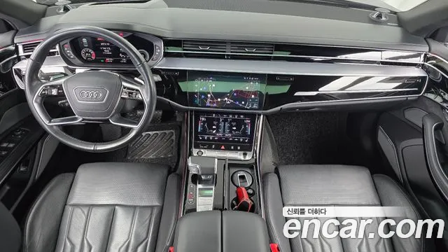Audi A8 — интерьер