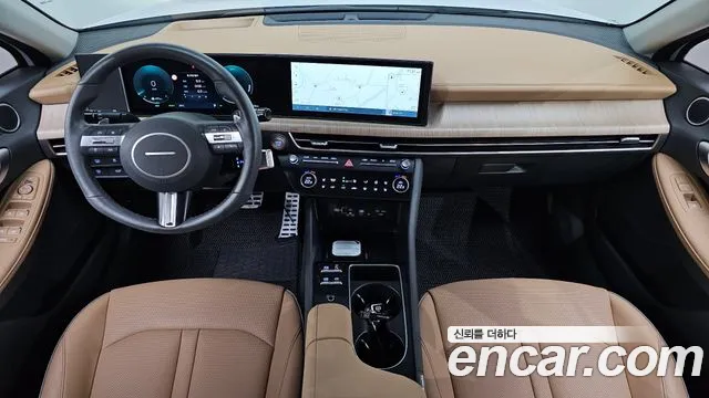 Hyundai Sonata — интерьер